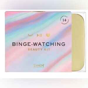 Binge-Watching Beauty Kit - Gold